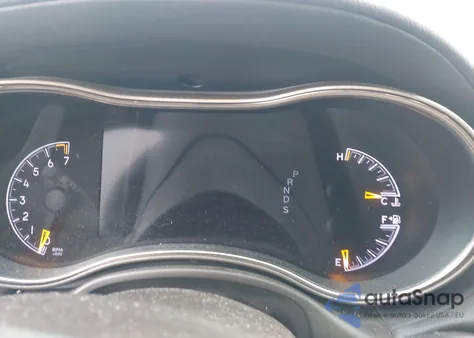 2014 Jeep Grand Cherokee Summit z USA, uszkodzony, nr VIN 1C4RJFJG0EC247365